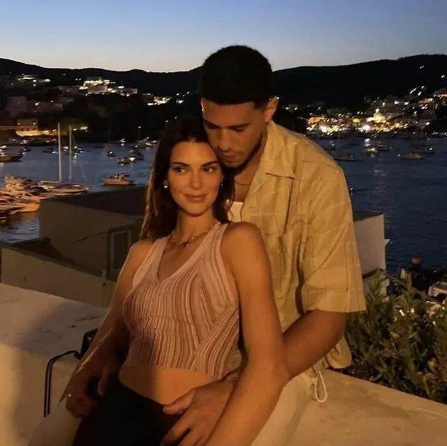 效率低的原因找到了？曝布克和詹娜即将死灰复燃