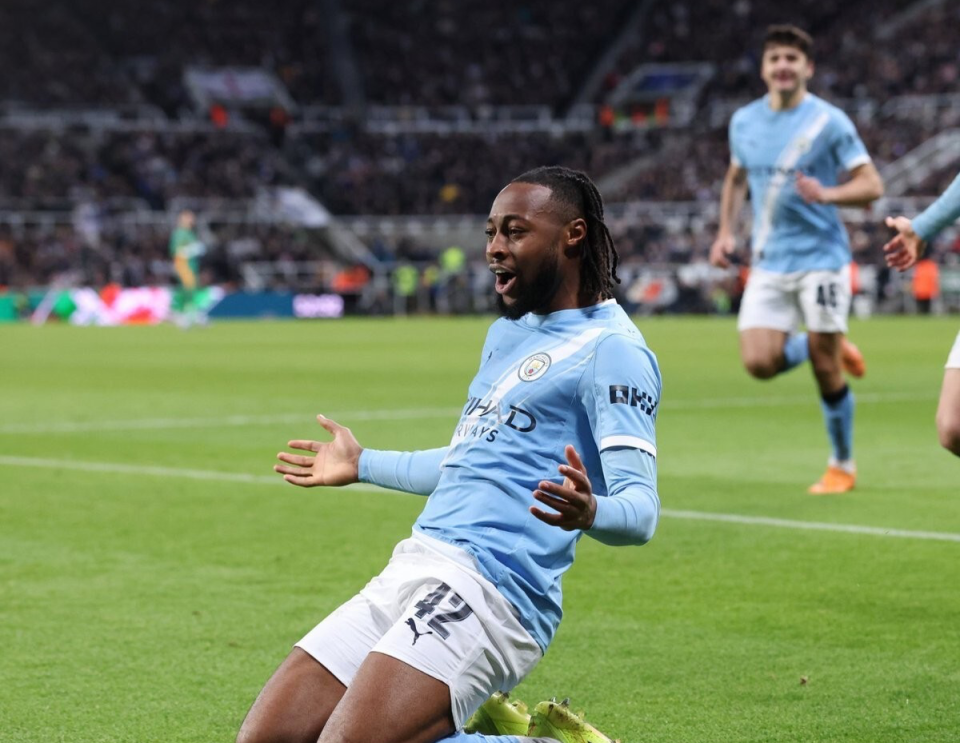 fb体育赛事-超值！6500万镑新援带飞曼城 加盟前2场造3球+蝉联MVP 创17年神迹